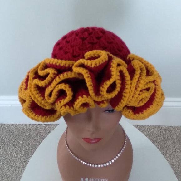 Crochet Floppy Hat - Picture 2 of 5